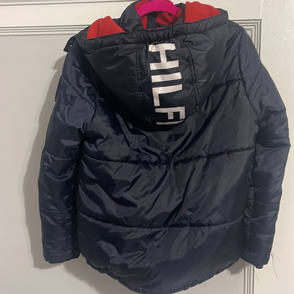 Boys 10/12 T.H coat - Picture 2 of 11